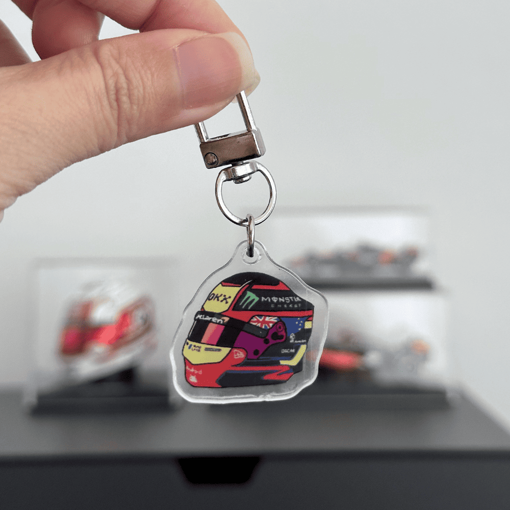 Oscar Piastri Helmet Keychain